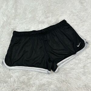 🏰 Nike Dri-Fit Running Shorts